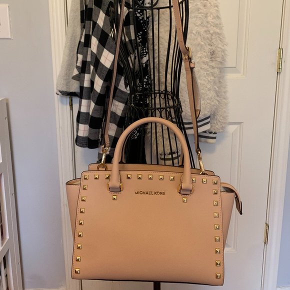 NWT! MICHAEL KORS MK SELMA STUDDED MEDIUM SATCHEL SHOULDER BAG W DUST BAG - Picture 5 of 15